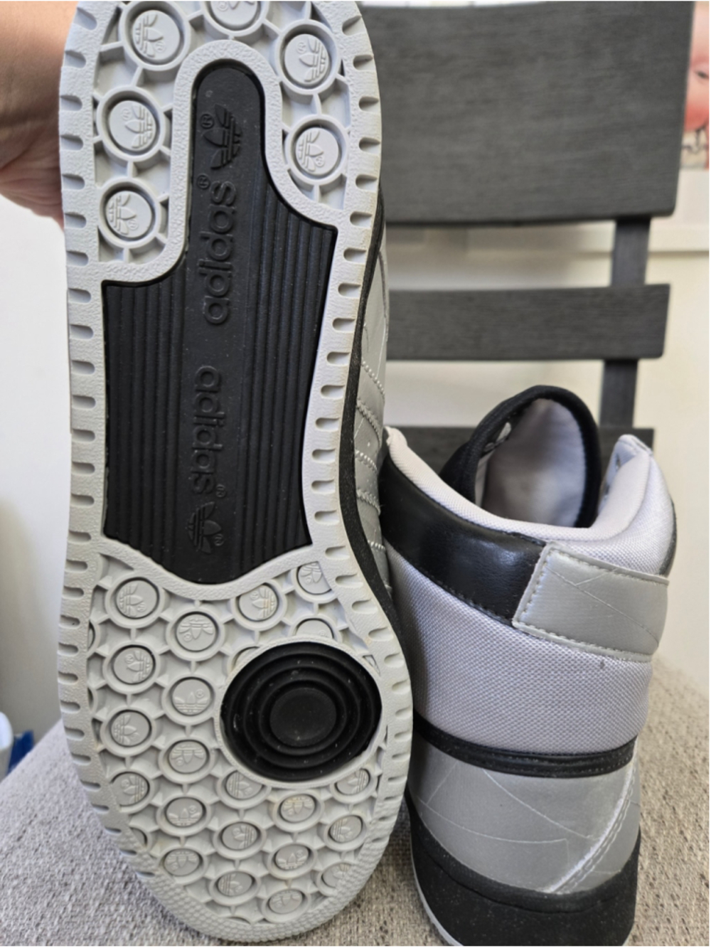 Men's Adidas High Top Sneakers Silver and Black Size 10 - Picture 5 of 7